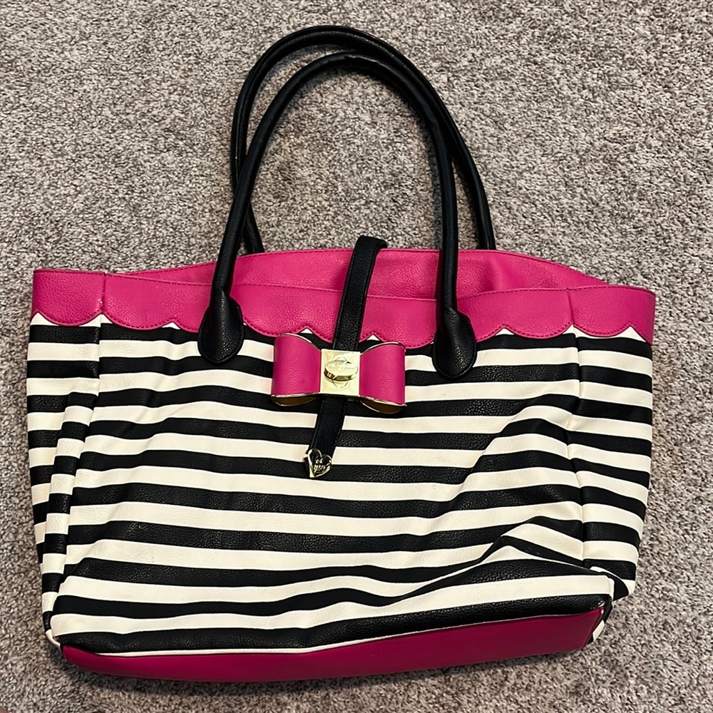 Betsey Johnson tote bag